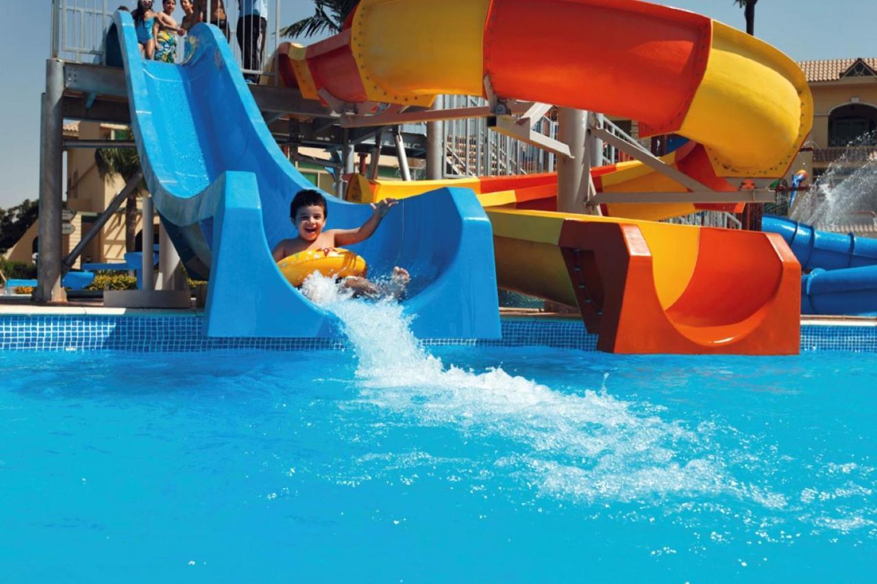 Moevenpick Hotel Cairo - Media City Giza Exterior photo Water park