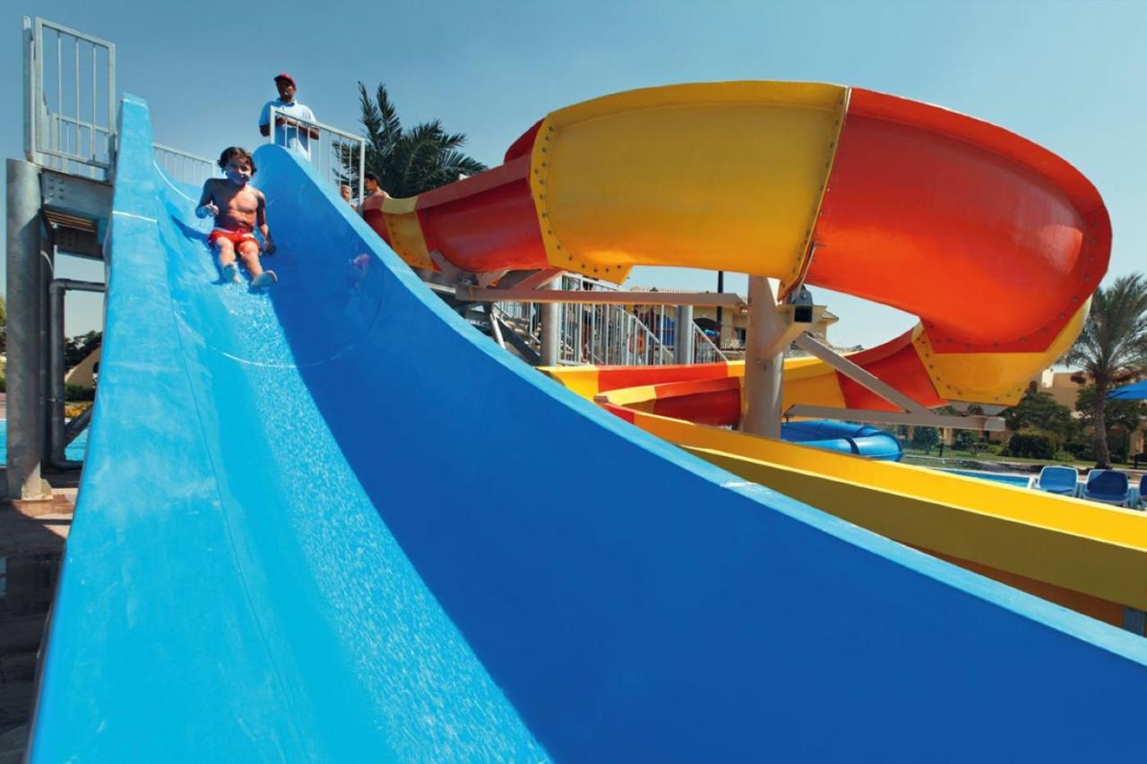 Moevenpick Hotel Cairo - Media City Giza Exterior photo Aqua Park